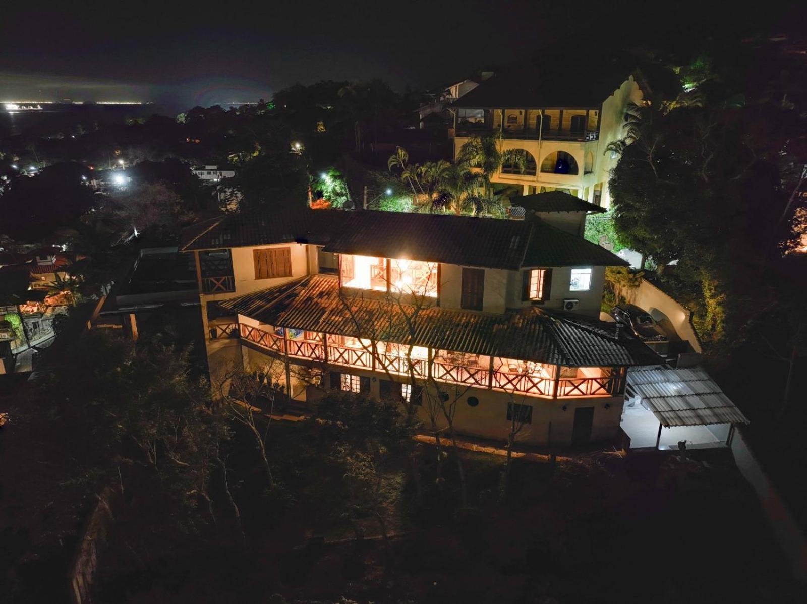 A Casa Bella - Guesthouse Ilhabela Zewnętrze zdjęcie